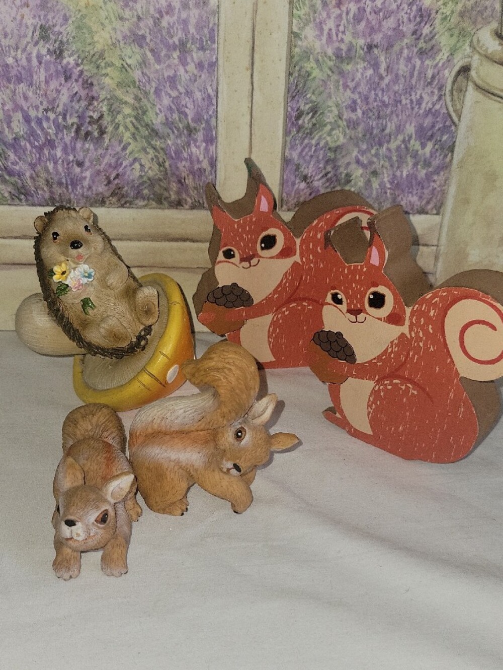 5-Pc Woodland Critter Lot Resin Squirrel Hangers, Hedgehog & Squirrel Decor